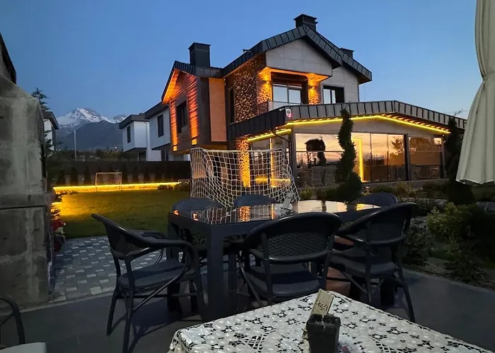 Luxury Near Erciyes Villa Hacilar